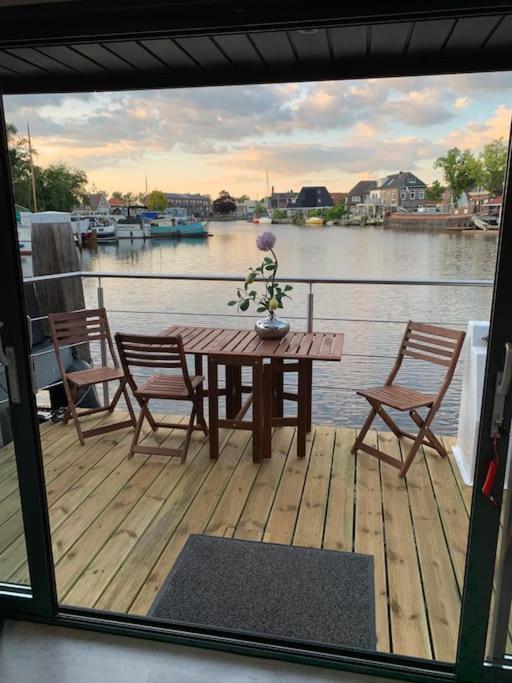 Unique New Houseboat Moored 4 Zwartsluis Exterior foto